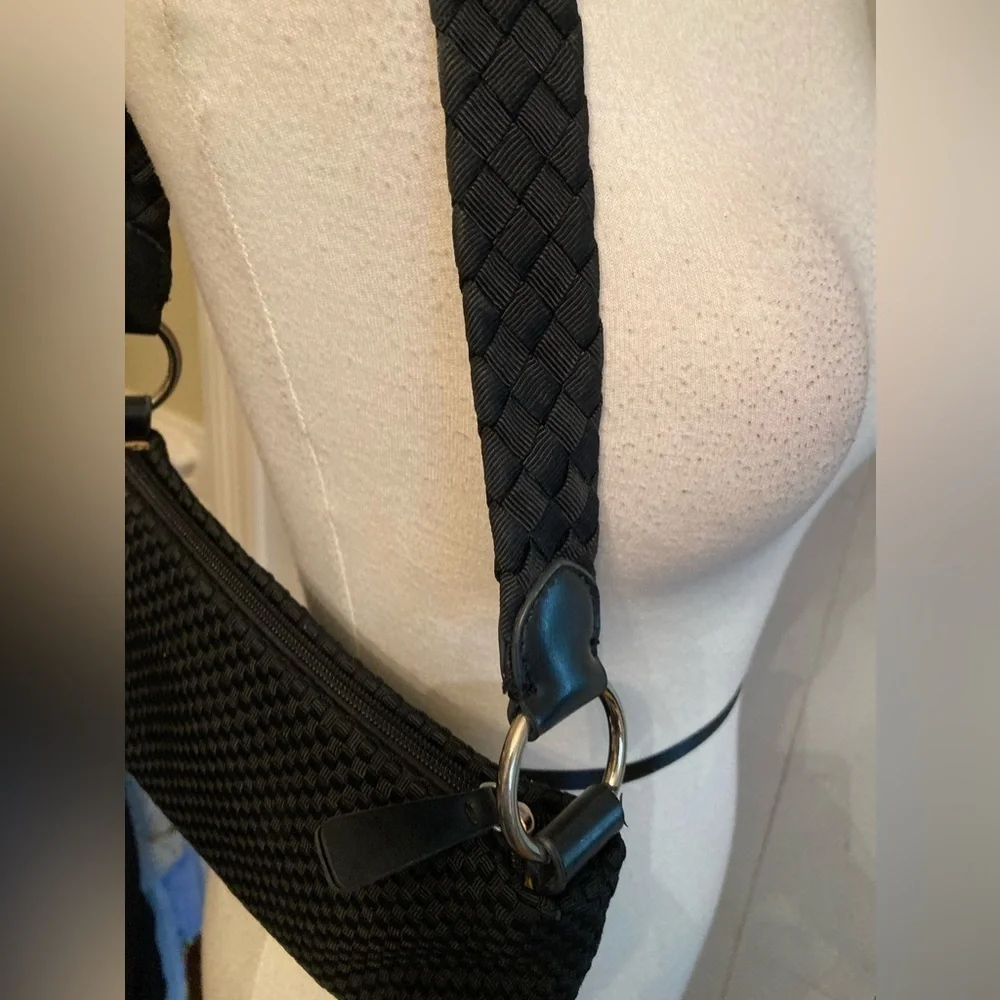 Womens The Sak Black Woven Dinner Braided Shoulder‎ Strap Handbag. Classic